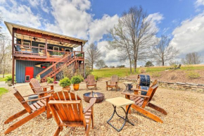 Modern Outdoor Escape Deck, Kayak, Mtn Views